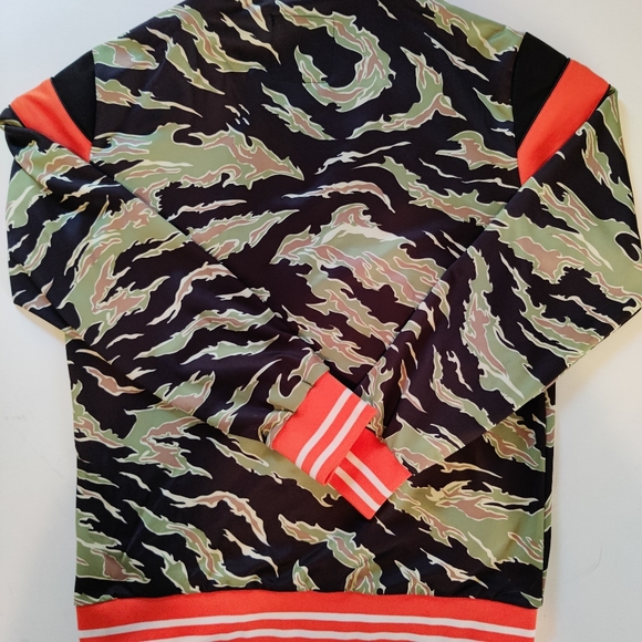 Reason Brand Camo Zip Up Orange Jacket from New Yo - Picture 4 of 5